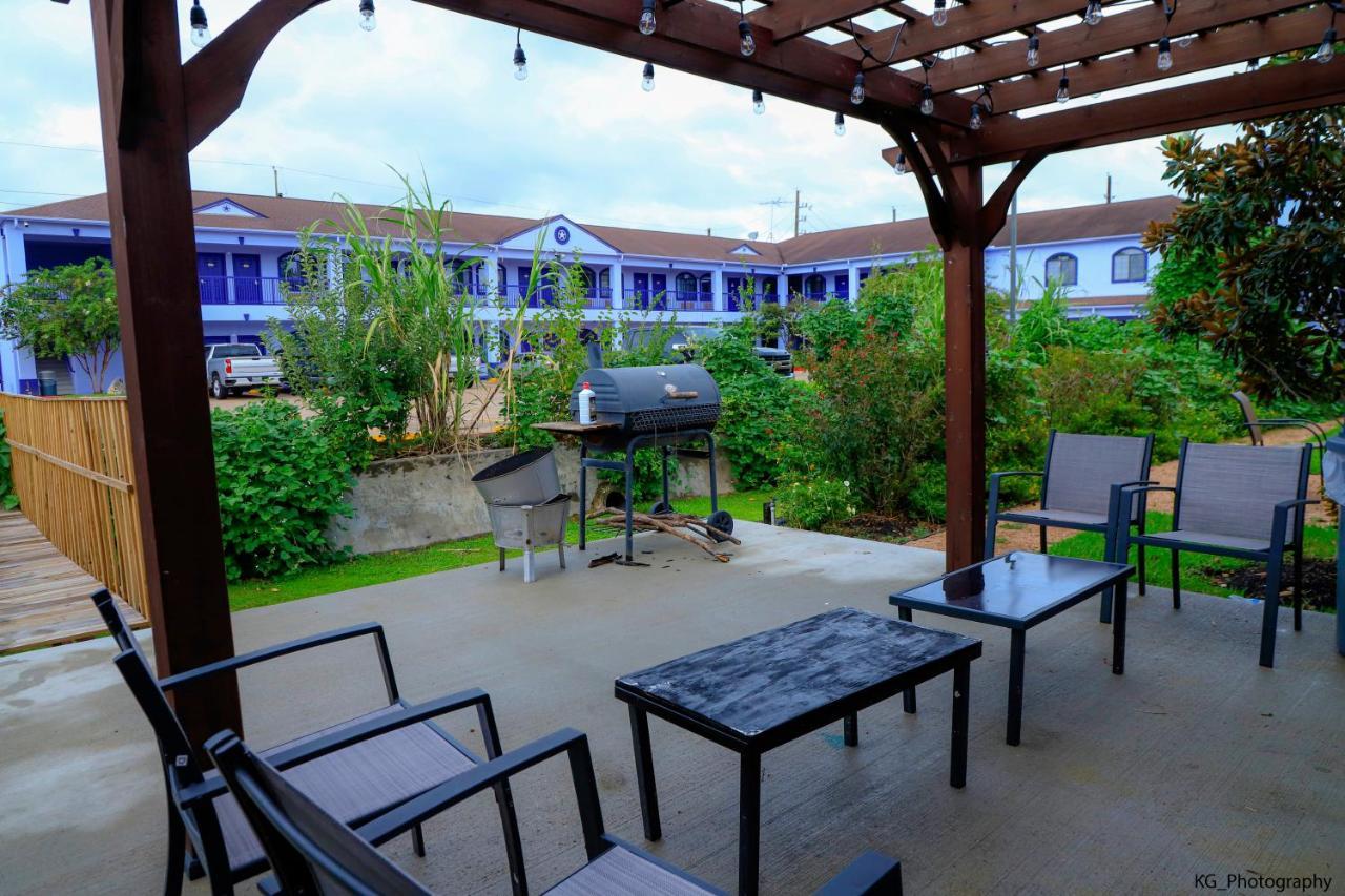 Scottish Inn And Suites Houston-Jones Road Louetta Luaran gambar